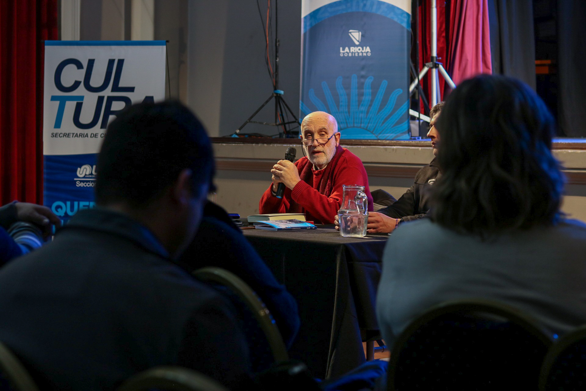 Juan Tangari disertó sobre el Peronismo, los jóvenes en la política actual y la comunicación en la 22° Feria del Libro La Rioja